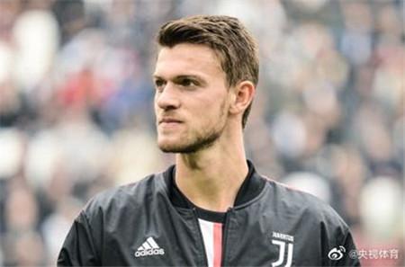 肺炎最新國(guó)際動(dòng)態(tài)，變化中的學(xué)習(xí)之旅，成就感的源泉