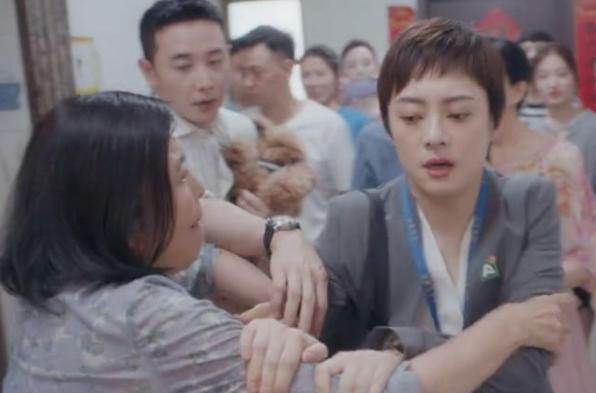 朱閃閃最新觀點論述解析