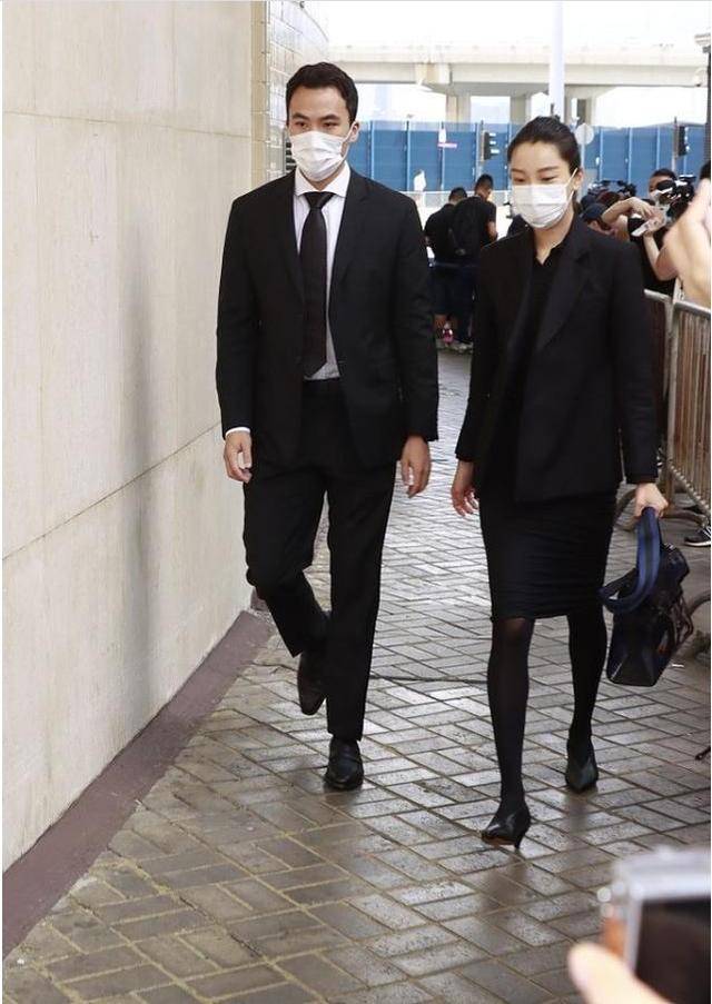 齊嬌最新時(shí)尚風(fēng)采，潮流魅力一覽無(wú)余