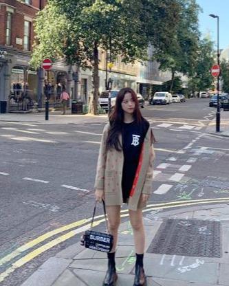 金智秀機(jī)場(chǎng)最新動(dòng)態(tài)，時(shí)尚前沿與科技創(chuàng)新的交融之地