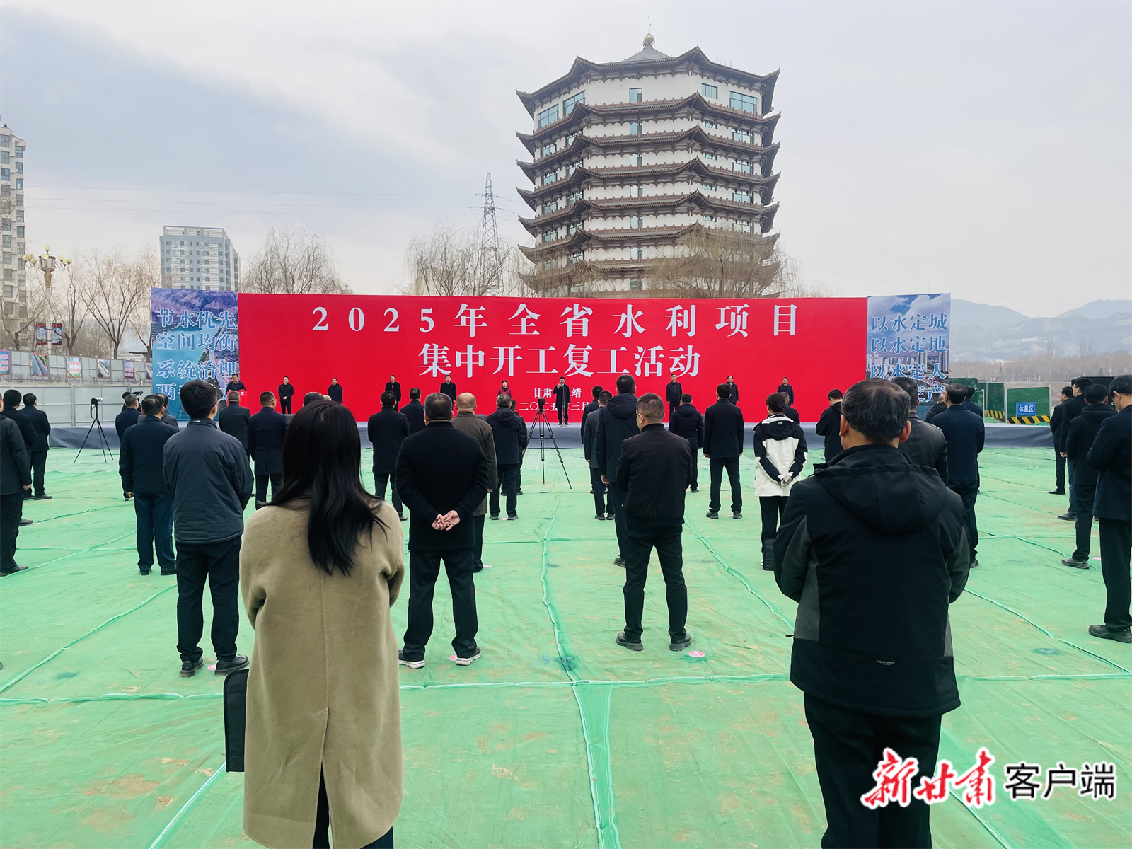 甘肅復(fù)工最新動(dòng)態(tài)，自然美景探索之旅，重拾內(nèi)心平靜