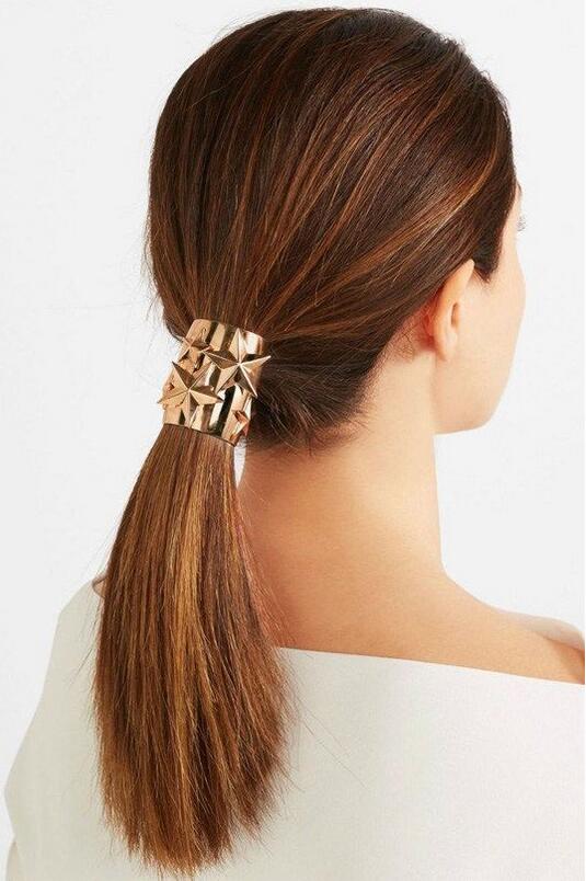 時尚璀璨明珠，最新頭飾引領潮流風尚