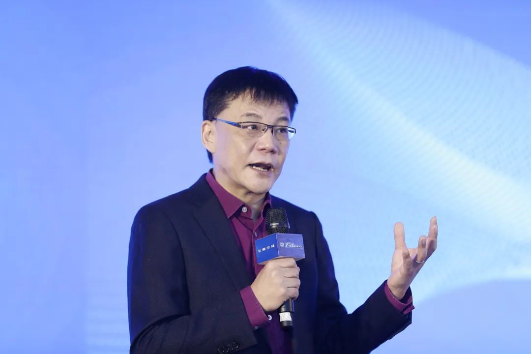 李國(guó)慶最新動(dòng)態(tài)，商業(yè)領(lǐng)袖的新征程探索