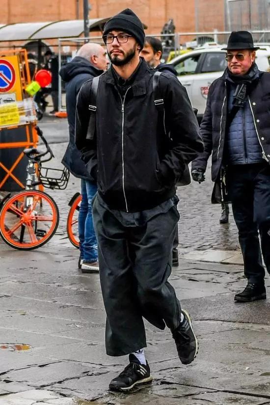 最新服飾男，引領(lǐng)時(shí)尚潮流的先鋒