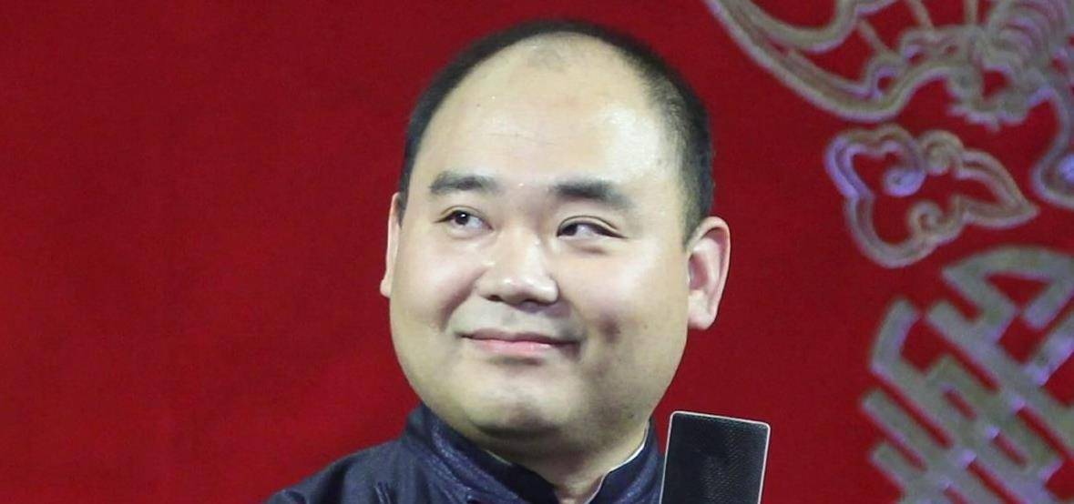 侯震最新，自然美景之旅，探尋內(nèi)心平和之地