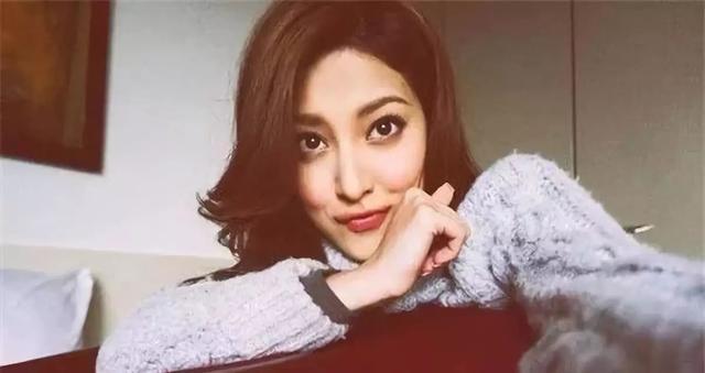 粵語最新女，小巷美食秘境探索