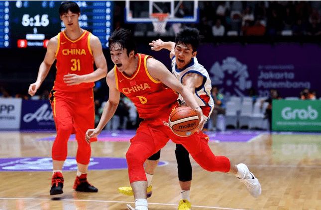 揭秘籃球愛(ài)好者隱藏寶藏的特色小店，最新國(guó)家隊(duì)籃球與小巷中的籃球奇緣