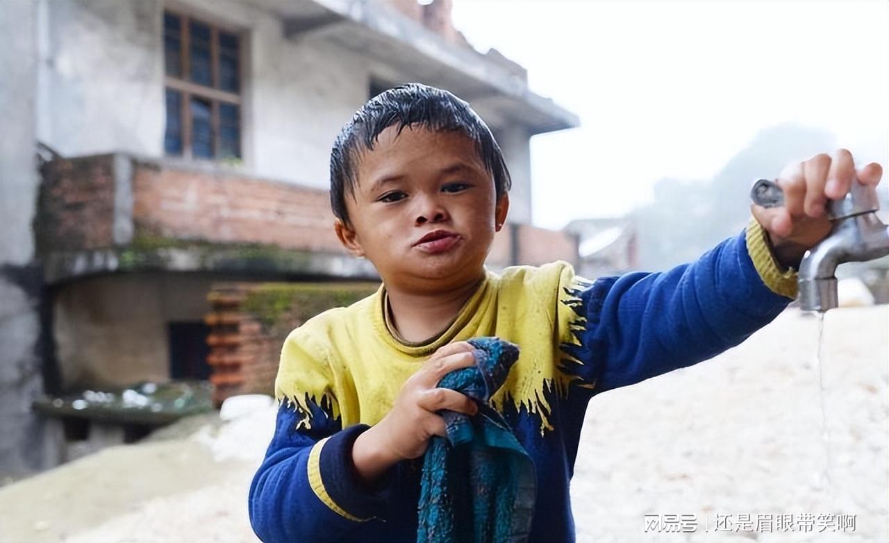范小勤的最新現(xiàn)狀，勵(lì)志人生的自信之光閃耀前行