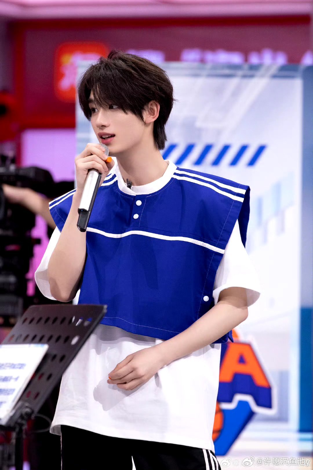 丁程鑫最新綜藝節(jié)目，變化的力量與自信成長的旋律