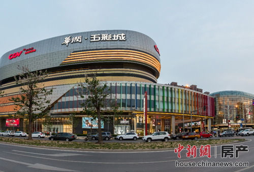 五彩城最新動態(tài)，變化世界中的學(xué)習(xí)與自信成就之路