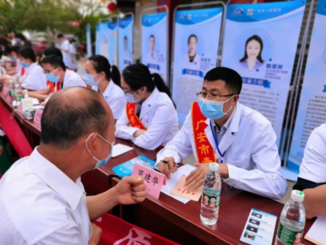 成都華西疫情最新通報(bào)，小巷深處的獨(dú)特風(fēng)味與抗疫進(jìn)展